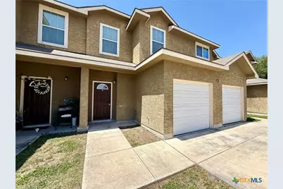 91 Plaza Drive #2, Universal City, TX 78148 - Photo 1