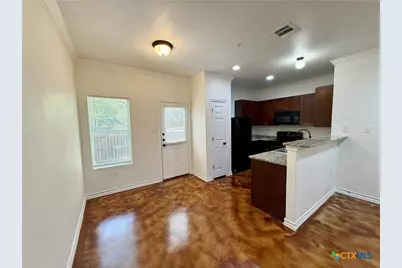 91 Plaza Drive #2, Universal City, TX 78148 - Photo 3