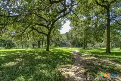 122 Passade, New Braunfels, TX 78132 - Photo 11
