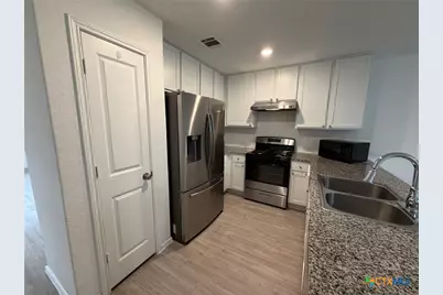 5938 Antonio Place, Seguin, TX 78155 - Photo 17