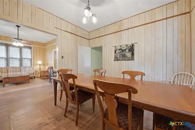 124 S Avenue I, Shiner, TX 77984 - Photo 7