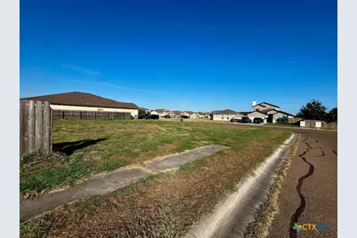 101 Alydar Drive, Victoria, TX 77901 - Photo 3