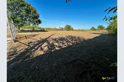 2205 Salem Road, Victoria, TX 77904 - Photo 5