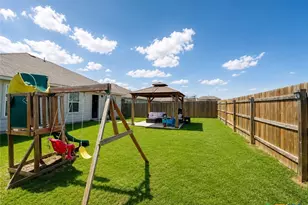 15304 Harkness Pass, Austin, TX 78725 - Photo 33