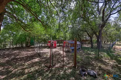 452 County Road 3081, Lampasas, TX 76550 - Photo 15