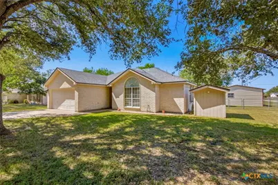 119 Elaine Street, Victoria, TX 77904 - Photo 1