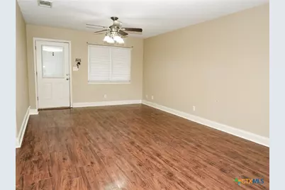 3312 Gayle Street, Victoria, TX 77901 - Photo 3