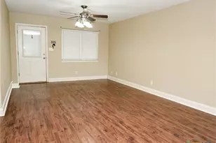 3312 Gayle St, Victoria, TX 77901 - Photo 3