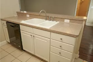 3312 Gayle St, Victoria, TX 77901 - Photo 9