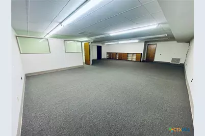 618 E Airline Road, Victoria, TX 77901 - Photo 11