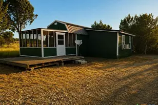 1098 Winter Rd, Gatesville, TX 76528 - Photo 9