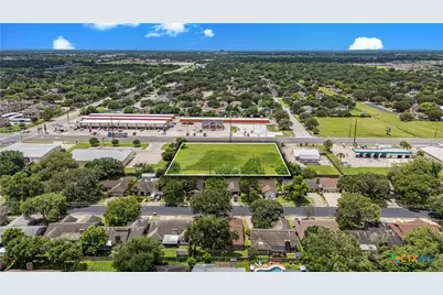2010 John Stockbauer Drive, Victoria, TX 77901 - Photo 3