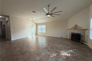 834 Madison Ave, New Braunfels, TX 78130 - Photo 11