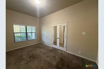 834 Madison Avenue, New Braunfels, TX 78130 - Photo 5