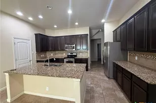 834 Madison Ave, New Braunfels, TX 78130 - Photo 17