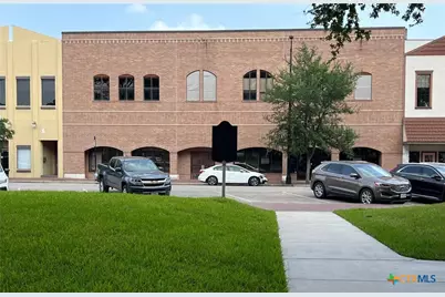 110 N Main Street, Victoria, TX 77901 - Photo 1