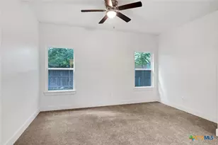 1920 Royal Loop, Belton, TX 76513 - Photo 7