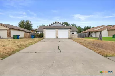 608/610 Greenlawn Boulevard, Round Rock, TX 78664 - Photo 1