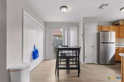 608/610 Greenlawn Boulevard, Round Rock, TX 78664 - Photo 9