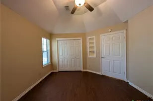1043 Rivertree Dr, New Braunfels, TX 78130 - Photo 13