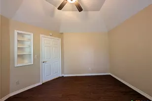 1043 Rivertree Dr, New Braunfels, TX 78130 - Photo 15