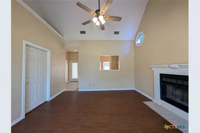 1043 Rivertree Drive, New Braunfels, TX 78130 - Photo 7