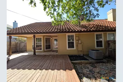1043 Rivertree Drive, New Braunfels, TX 78130 - Photo 21