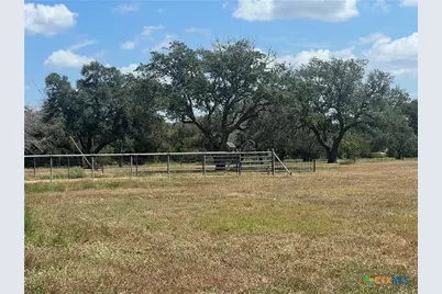527 Moritz Road, Meyersville, TX 77974 - Photo 3