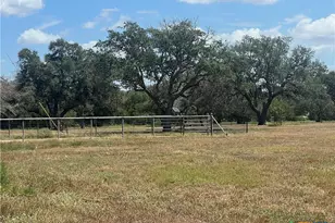 527 Moritz Rd, Meyersville, TX 77974 - Photo 3
