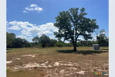 527 Moritz Road, Meyersville, TX 77974 - Photo 7