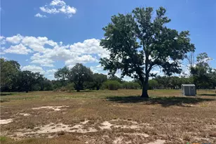 527 Moritz Rd, Meyersville, TX 77974 - Photo 7