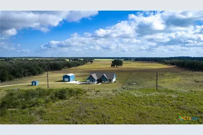 5476 County Road 427, Stockdale, TX 78160 - Photo 25