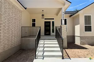 7008 Circle Oak Dr, Bulverde, TX 78163 - Photo 5