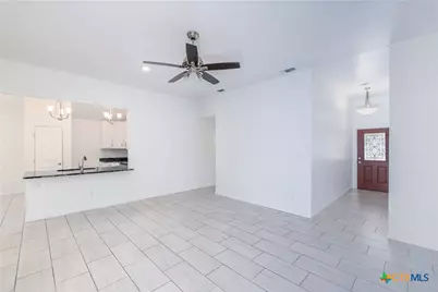 228 Plum Street, Luling, TX 78648 - Photo 3