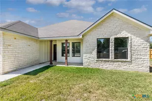 228 Plum St, Luling, TX 78648 - Photo 27