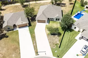 228 Plum St, Luling, TX 78648 - Photo 41