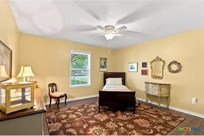 411 Dove Drive, Victoria, TX 77905 - Photo 15