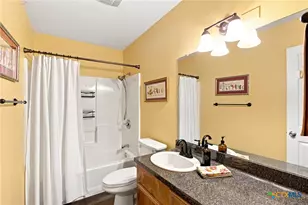 411 Dove Dr, Victoria, TX 77905 - Photo 19