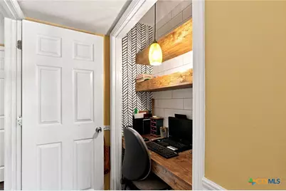 411 Dove Drive, Victoria, TX 77905 - Photo 5