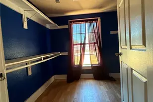 207 N Broad St, Lampasas, TX 76550 - Photo 9