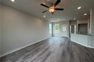 506 University Ave, Troy, TX 76579 - Photo 7