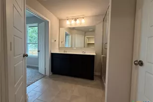 506 University Ave, Troy, TX 76579 - Photo 23