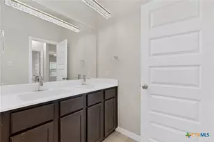 1239 Loma Rnch, New Braunfels, TX 78132 - Photo 25