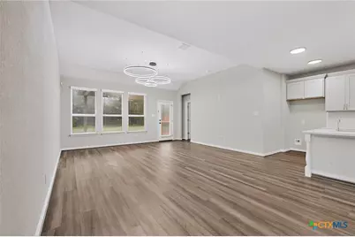 1239 Loma Ranch, New Braunfels, TX 78132 - Photo 5