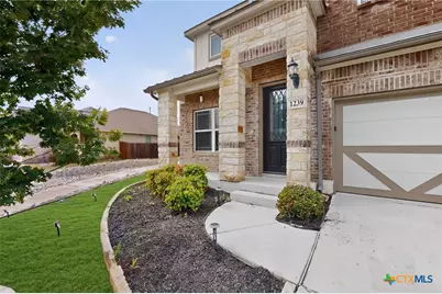 1239 Loma Ranch, New Braunfels, TX 78132 - Photo 3