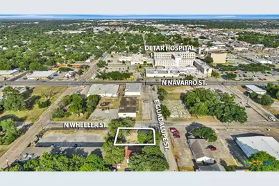 308 E Guadalupe Street, Victoria, TX 77901 - Photo 1