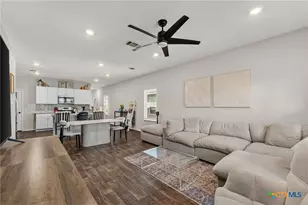 2842 Brogan Creek, New Braunfels, TX 78130 - Photo 13