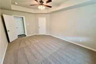1208 Sweden, Seguin, TX 78155 - Photo 5