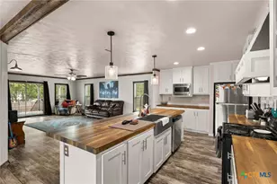 204 Rogers St, McGregor, TX 76657 - Photo 13