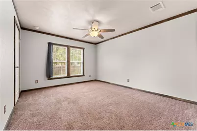 204 Rogers Street, McGregor, TX 76657 - Photo 5